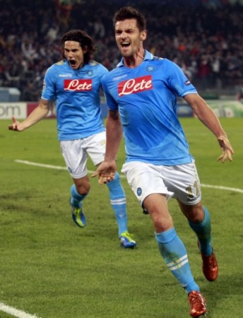 球员总是备 球员总是备